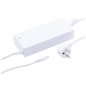 12V DC Tischnetzteil weiß 100W 10A Hohlstecker 5.5/2.1mm EU-Plug Festspannung