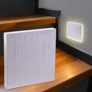 LED Treppenstufenbeleuchtung CCT – eckig, Alu gebürstet, 1,5W – Lichtaustritt Linea – 230V