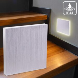 Treppenstufenbeleuchtung CCT 230V – eckig, Alu gebürstet, Lichtaustritt Linea