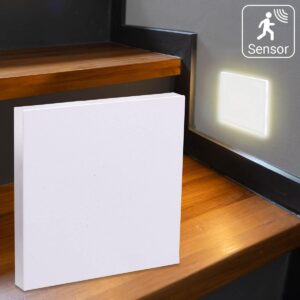 Treppenstufenbeleuchtung mit Bewegungssensor – eckig schwarz, CCT einstellbar, Lichtaustritt Linea